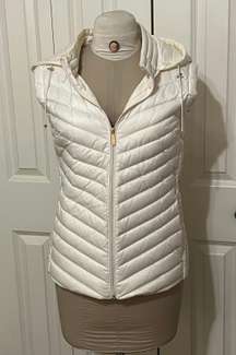 White Puffer Vest