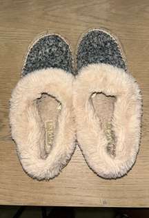 Slippers