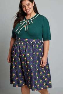 Modcloth  More Than Charming Cotton Skirt Christmas Santa Elf Print Navy Blue M