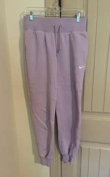 High Rise Sweatpants In Lilac