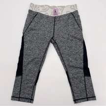 Psycho Bunny Capri Leggings Women Size XS Gray Pockets Performance Running‎ Gym