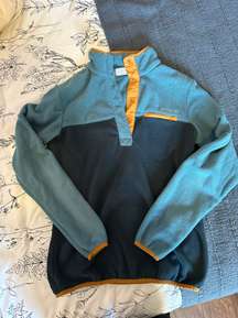 1/4 Zip Pullover