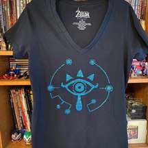 2017 The Legend of Zelda Breath of the Wilds Sheikah Symbol V Neck T Shirt