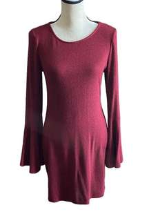 HEART & HIPS beautiful maroon sweater dress