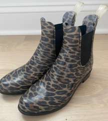 Leopard Chelsea Boots