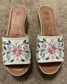 Women’s Mexican Colorful Floral Leather Slip-On Sandals Mexican Sz 24 US Sz 7