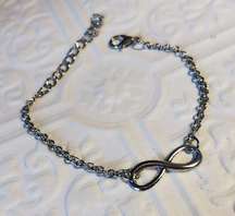 New silver infinity bracelet adjustable