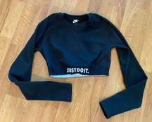 Long Sleeve Crop Top