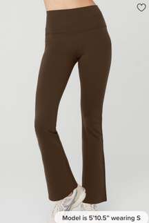 Alo boot cut leggings