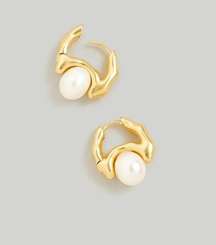 NWOT Madewell Freshwater Pearl Huggie Hoop Earrings Gold Tone