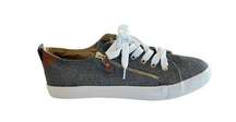 Twisted Kix Sneakers Women 10 Gray Side Zippered Lace Up Canvas Sneakers NWOT