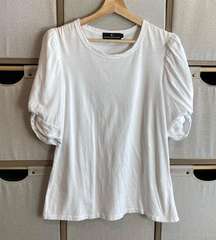 Tuckernuck Pomander place puff sleeve tee