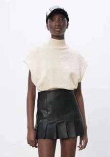 Black Leather Pleated Skirt