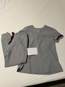 Scrubs Set cement