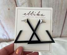 NWT Ettika triangle earrings