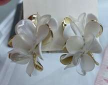 Vintage acrylic petal hoop style clip earrings