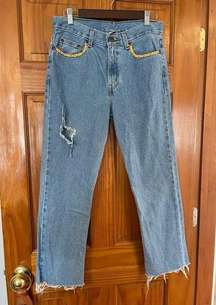 Faded Glory Womens embroidered jeans size 29/30