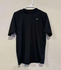 NIKE BLACK T-SHIRT MEDIUM