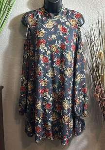 Angie cold shoulder, long sleeve Boho dress size medium ￼