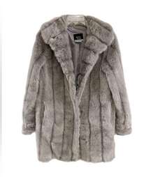 gray faux fur coat Women’s M