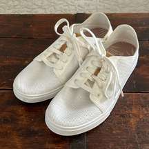 Olukai White Pehuea Li Lace Up Sneaker Size 8