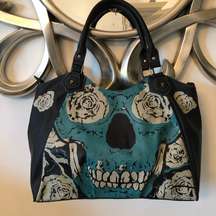 NEW BANNED APPAREL Roses Skull Skeleton Purse