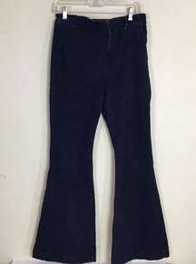 Inc Women’s flare leg jeans dark wash Size 6