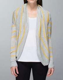 Twist & Wrap Pop Stripe Heathered Light Grey and yellow sweater