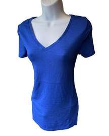 Merona T Shirt the Ultimate tee Medium Blue V Neck Short Sleeve Stretch Target