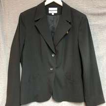 Jones and Company, 16 stretch black blazer, jacket, two buttons, two pockets
