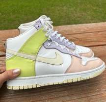 Dunk High Women's Shoes Cashmere Lemon Twist White Size 8