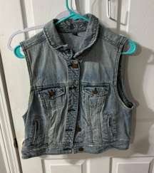 Outfitters Jean Vest