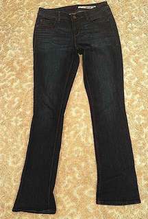 DKNY bootcut jeans size 6‎