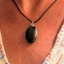 STONE pendant/ necklace