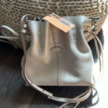 Tod's Mini DBS leather bucket bag