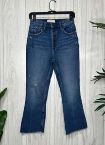 Abercrombie & Fitch The Kick Flare Ultra High Rise Jeans size 26/2 Short