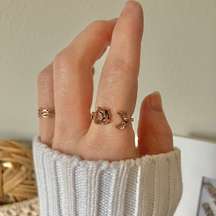 Vintage “Coriolana” Rosegold Rose Leaf Open Ring Adjustable Floral Feminine 