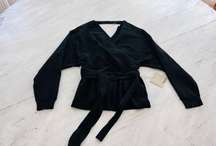 Active USA Peplum Wrap Sweater in Black Size Large NWT