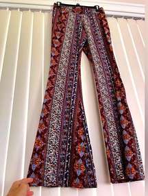 Vintage Havana Stretchy bell bottoms/ flares