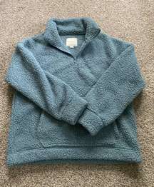 Outfitters Sherpa Quarter Zip