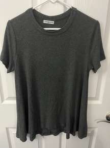 size medium grey short sleeve top