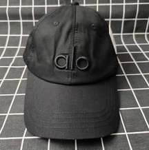 ❤ALO Yoga❤OFF-DUTY CAP❤Black hat black logo