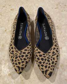 Rothys Pointed Leaopard Flats 