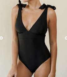 Leonisa One-Piece Swimsuit Tie Straps V-Neck Slimming Black  Size S