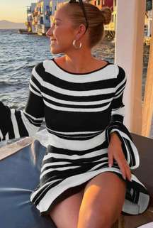 Stripped Sweater Dress Backless Long sleeve 