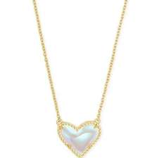 kendra scott ari heart gold pendant necklace in dichroic glass