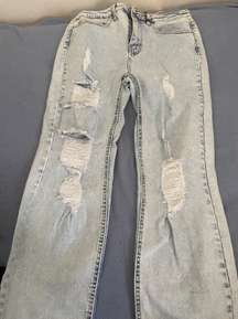 Light Wash Jeans 