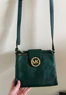 Women’s  Dark Green Leather Crossbody Strap Bag
