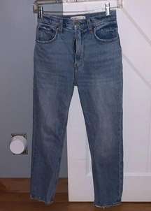 Abercrombie &Fitch The Ankle Straight Ultra High Rise jeans size 25