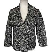 Tracy Reese animal print coat short button up black white zebra oversized collar